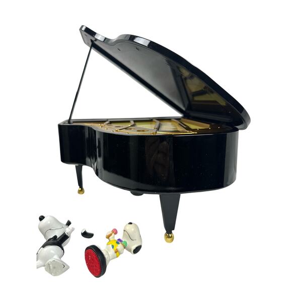 Snoopy and Woodstock Piano 50th Anniversary Peanuts Collection - Picture 12 of 16